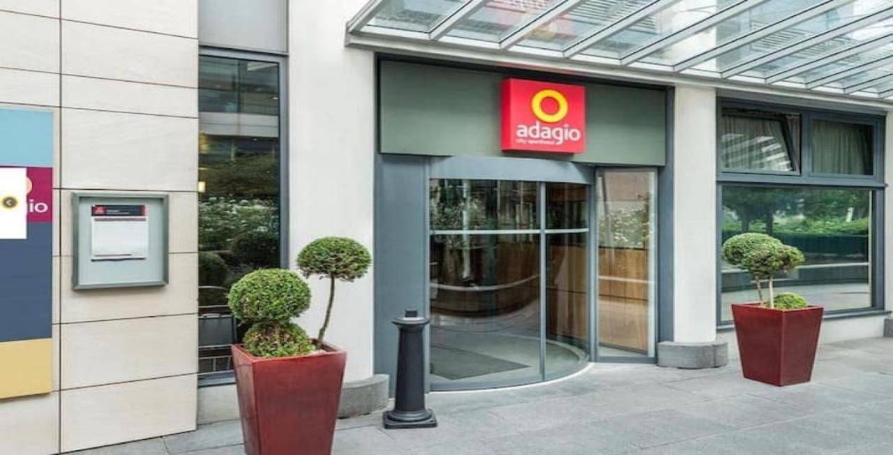 Apartment At Paris-Defense Arena Free Parking By Servallgroup Courbevoie Extérieur photo